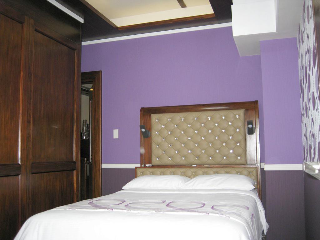 Avalon Condominium Cebu Номер фото