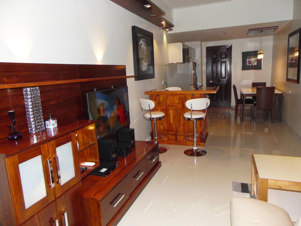 Avalon Condominium Cebu Номер фото
